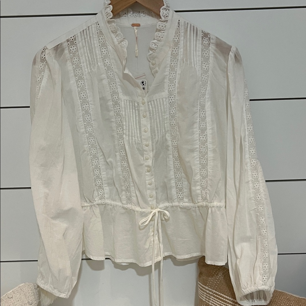 Free People Best of Me Romantic Boho Lace Top NWT XS Button Front Ivory White